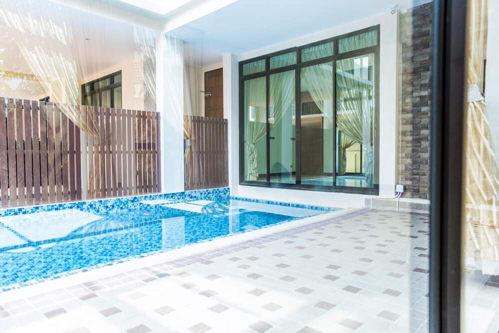 House with Private Pool in Sukhumvit 
